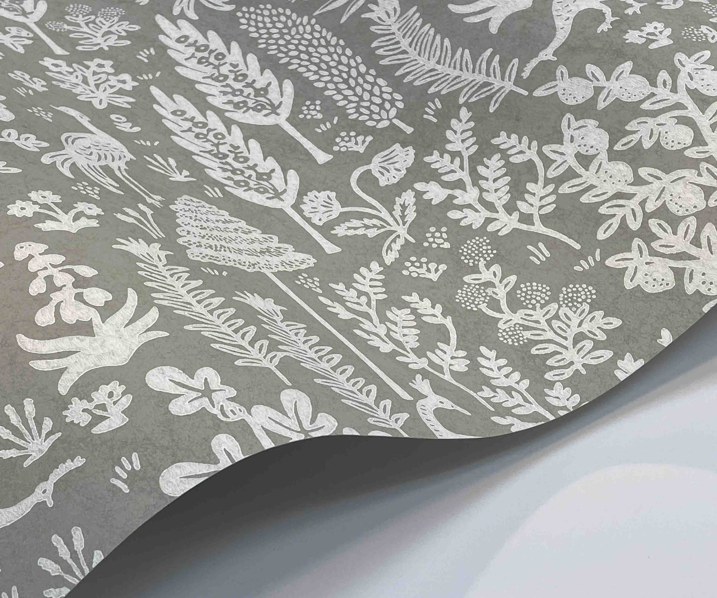 Menagerie Toile Wallpaper - Silver - Rifle