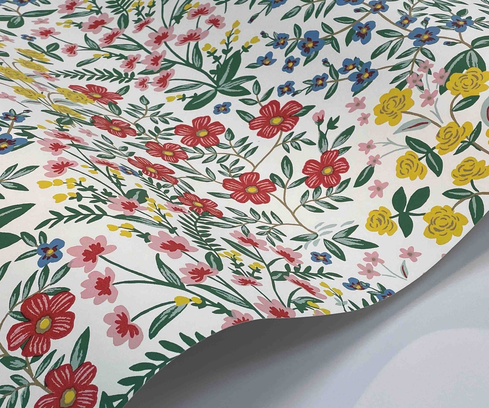Wildwood Garden Wallpaper - Multicolor - Rifle