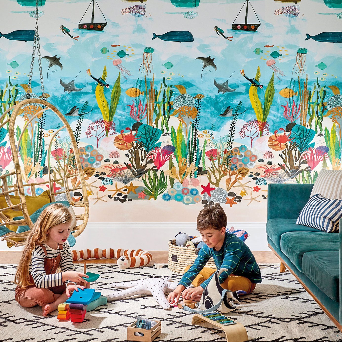 Above and Below Wallpaper - Marine Life - HLTF112648 - Harlequin - Premier Wallcovering