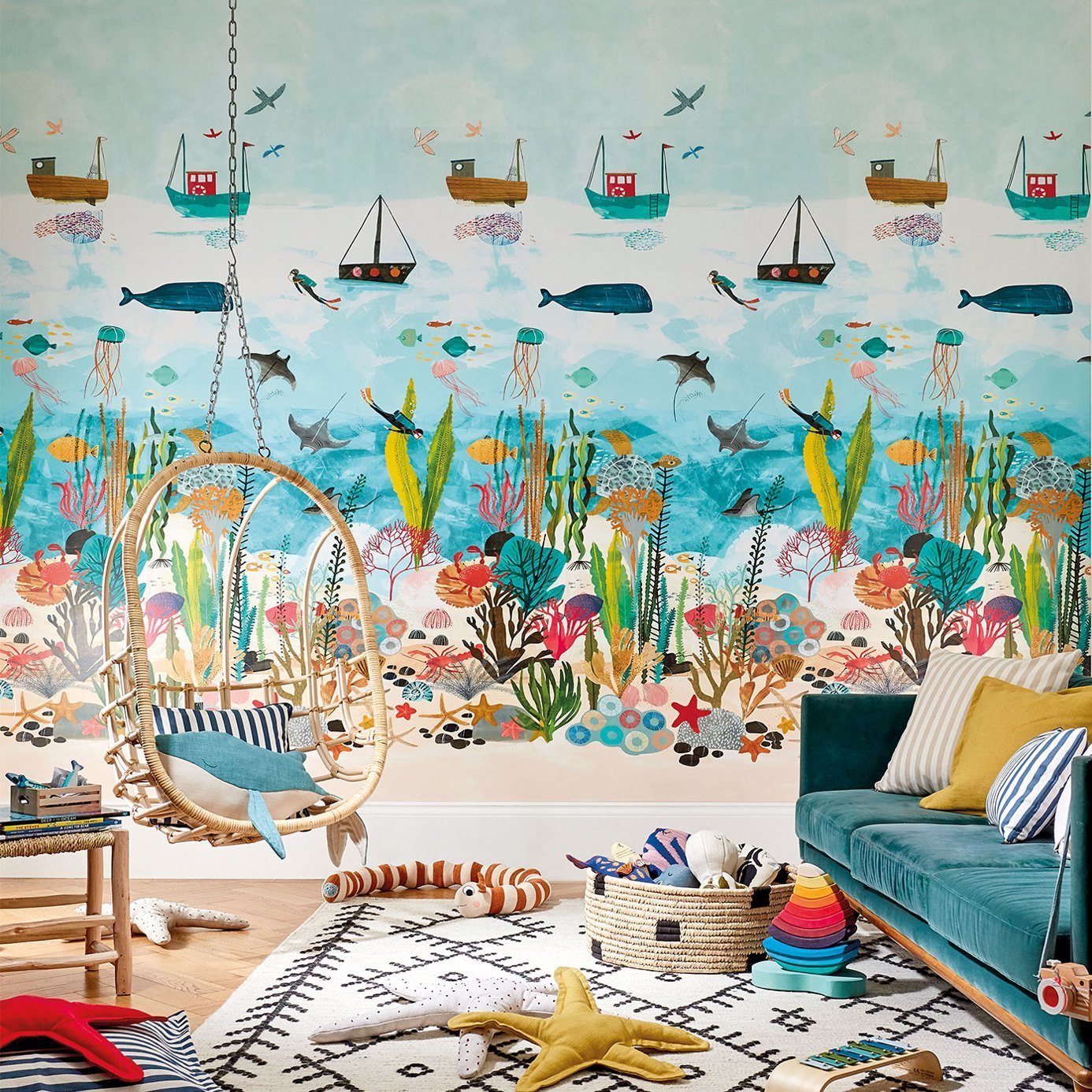 Above and Below Wallpaper - Marine Life - HLTF112648 - Harlequin 
