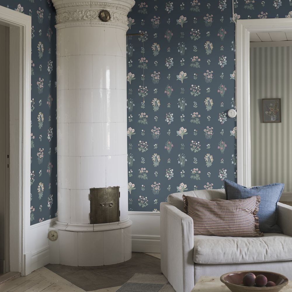 Angsflora Wallpaper - Navy - Boråstapeter - 6952 - Premier Wallcovering