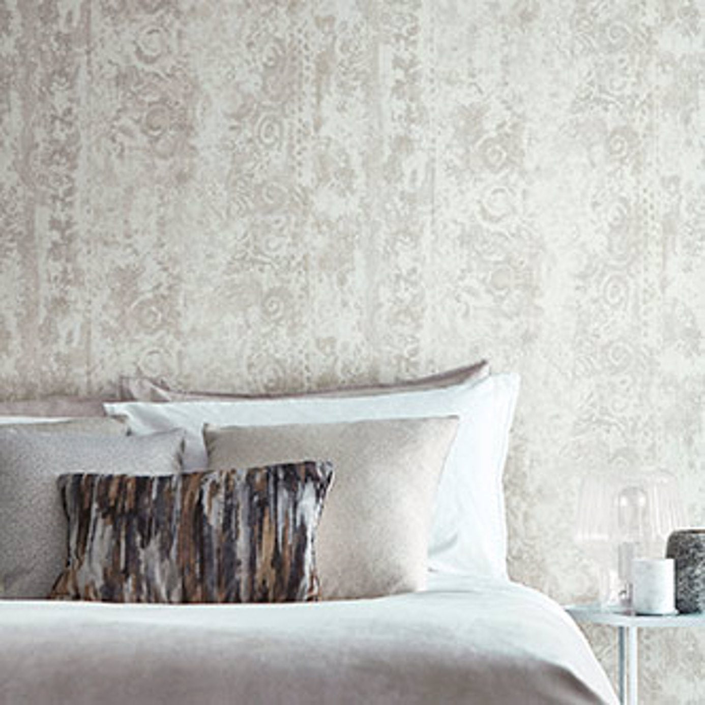 Anthology Pozzolana Wallpaper - Limestone - Harlequin - EVIW112028