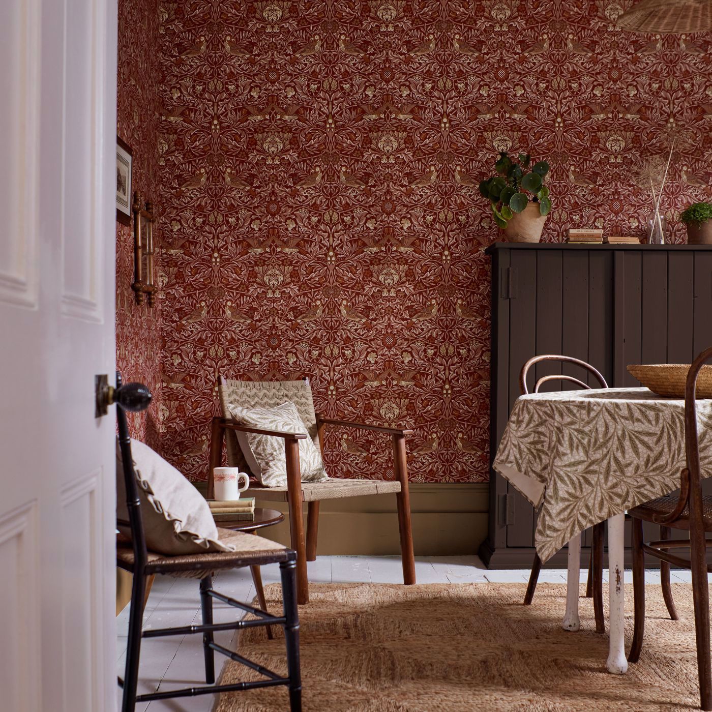 Bird Wallpaper - Madder/Weld - 217195 - Morris & Co