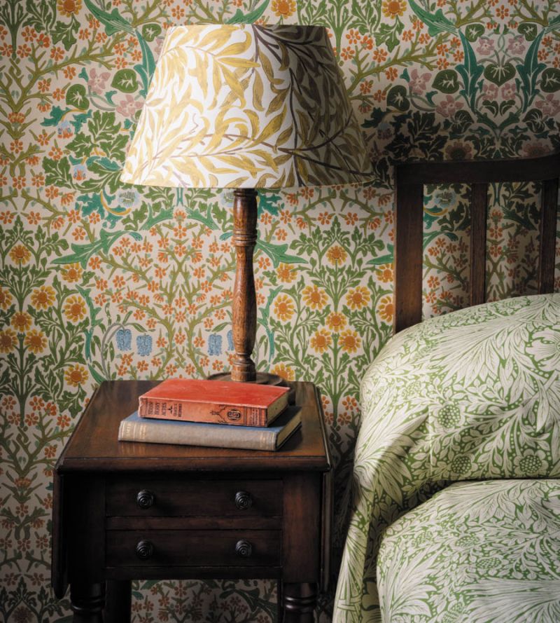 Blackthorn Wallpaper - Spring - 217105 - Morris & Co - Premier Wallcovering