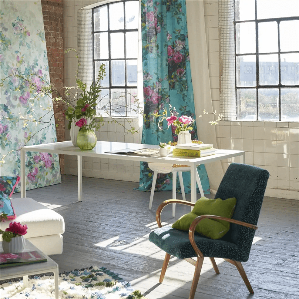 Bouquet De Roses Wallpaper - Celadon - PDG1173/01 - Designers Guild