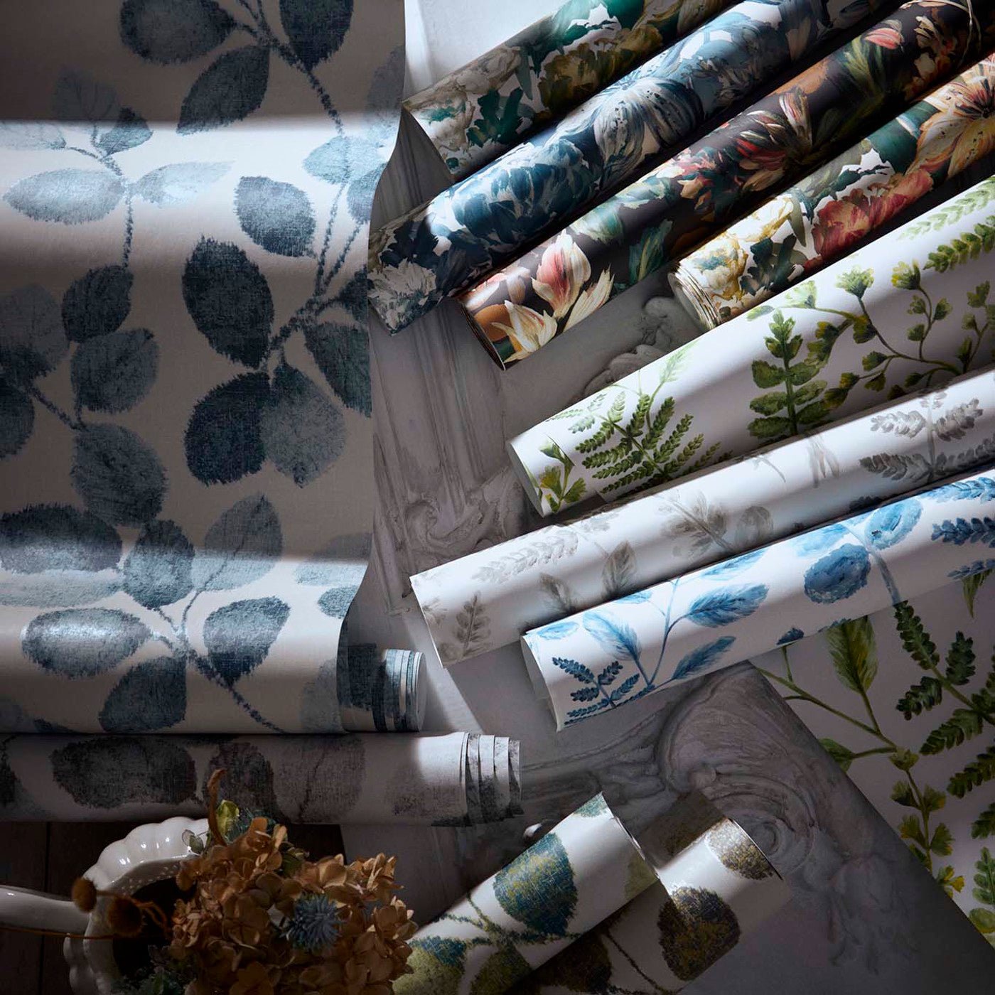 Bracken Wallpaper - Denim - Clarke & Clarke - W0156/01 - Premier Wallcovering