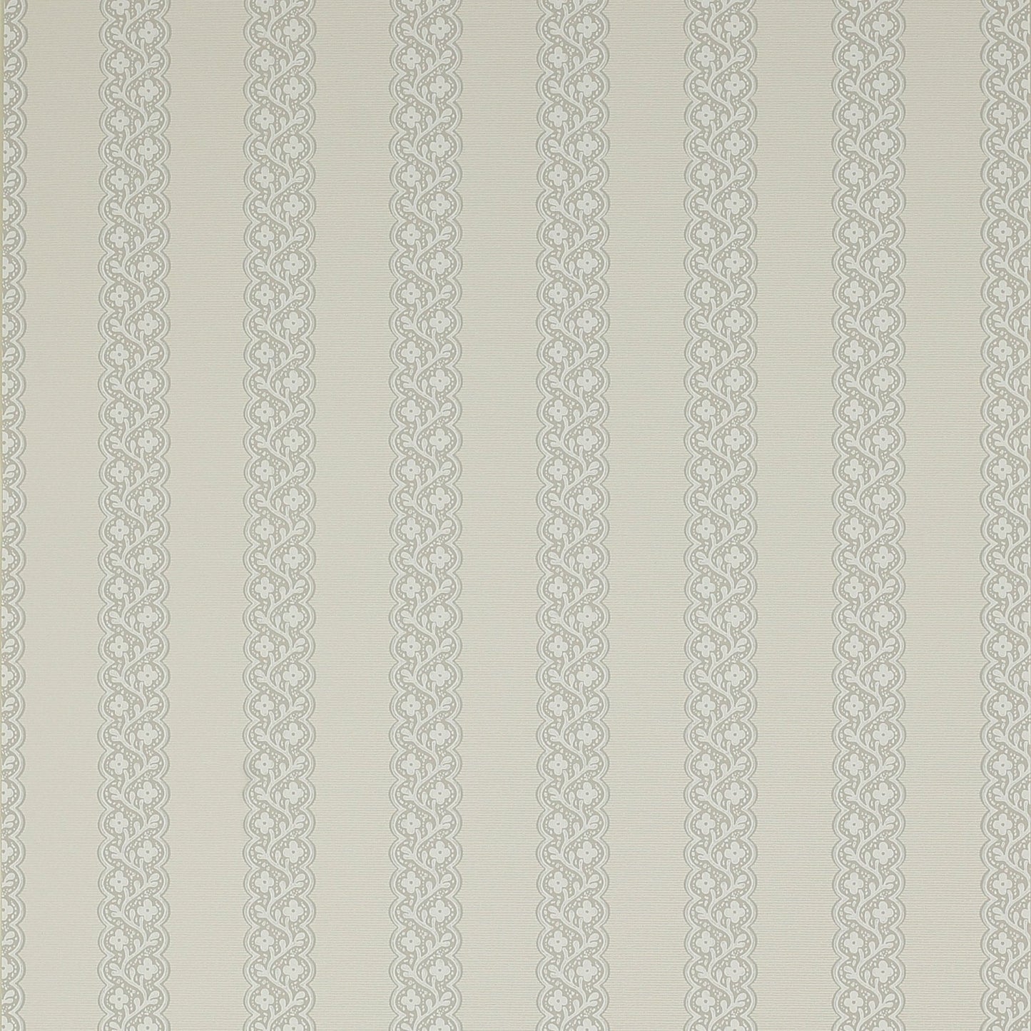 Britta Wallpaper - Silver - Colefax & Fowler - 07185 - 01 - Premier Wallcovering