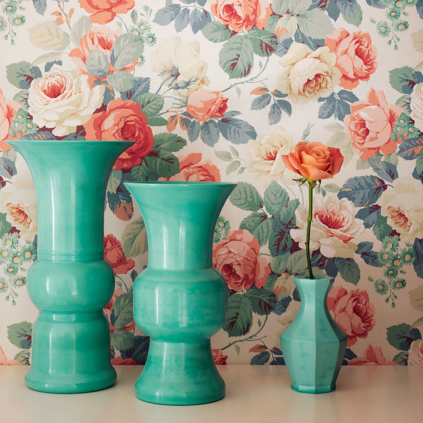 Chelsea Wallpaper - Pink/Celadon - DVIN214604 - Sanderson