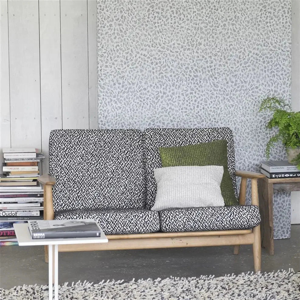 Ciottoli Wallpaper - Platinum - PDG680/01 - Designers Guild