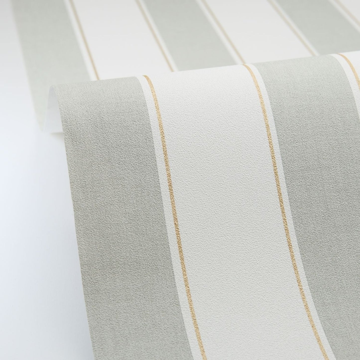 Classic Lines Wallpaper - Vert amande - Caselio - 106737020