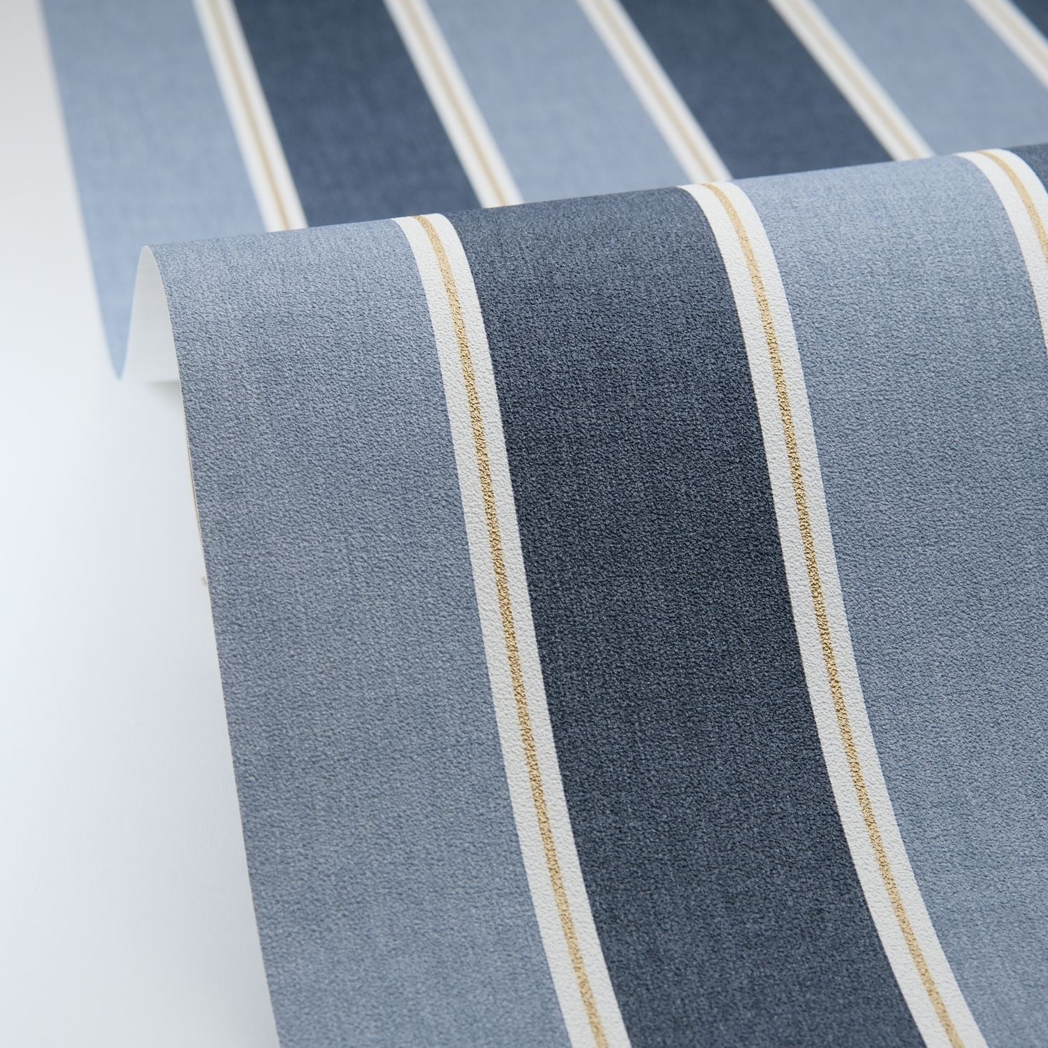 Classic Lines Wallpaper - Bleu denim - Caselio - 106736112