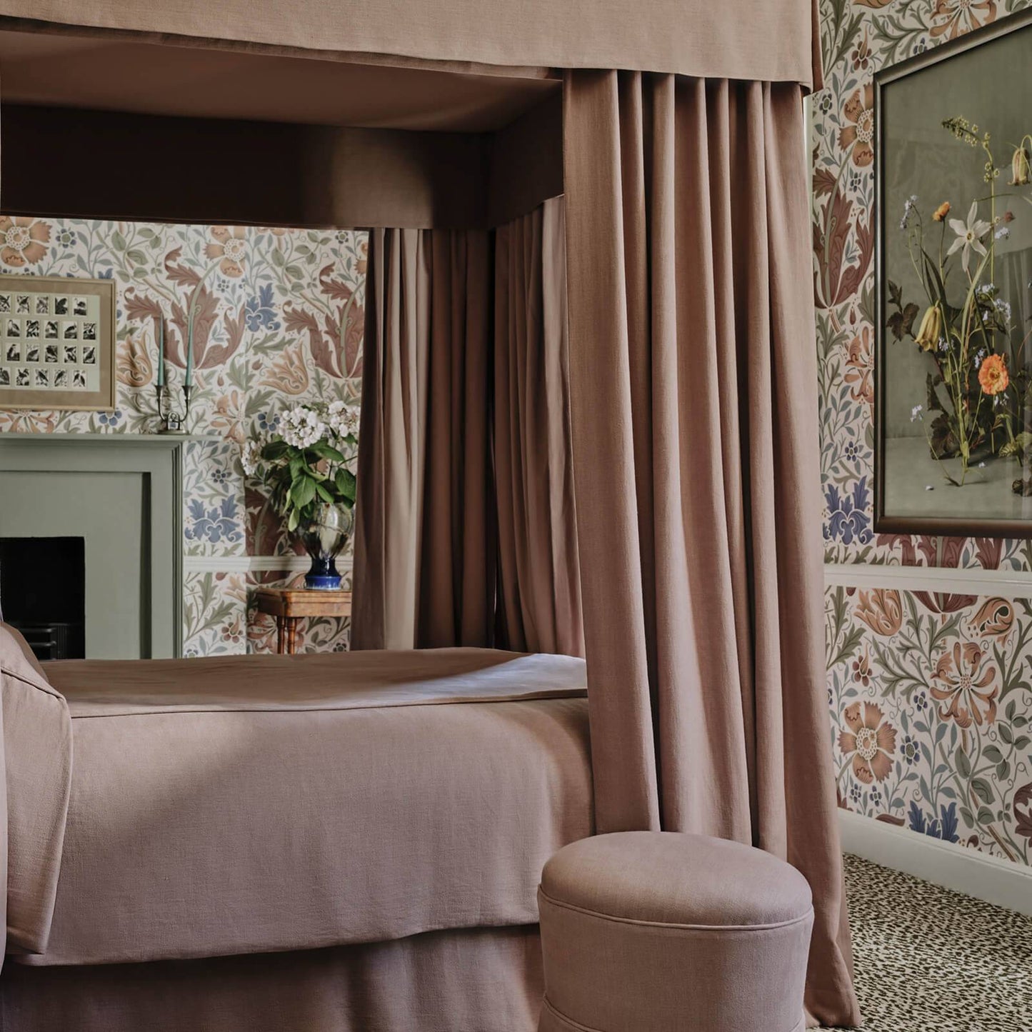 Compton Magna Wallpaper - Cirrus - House of Hackney - 1 - WA - CMM - DI - CIR - XXX - Premier Wallcovering