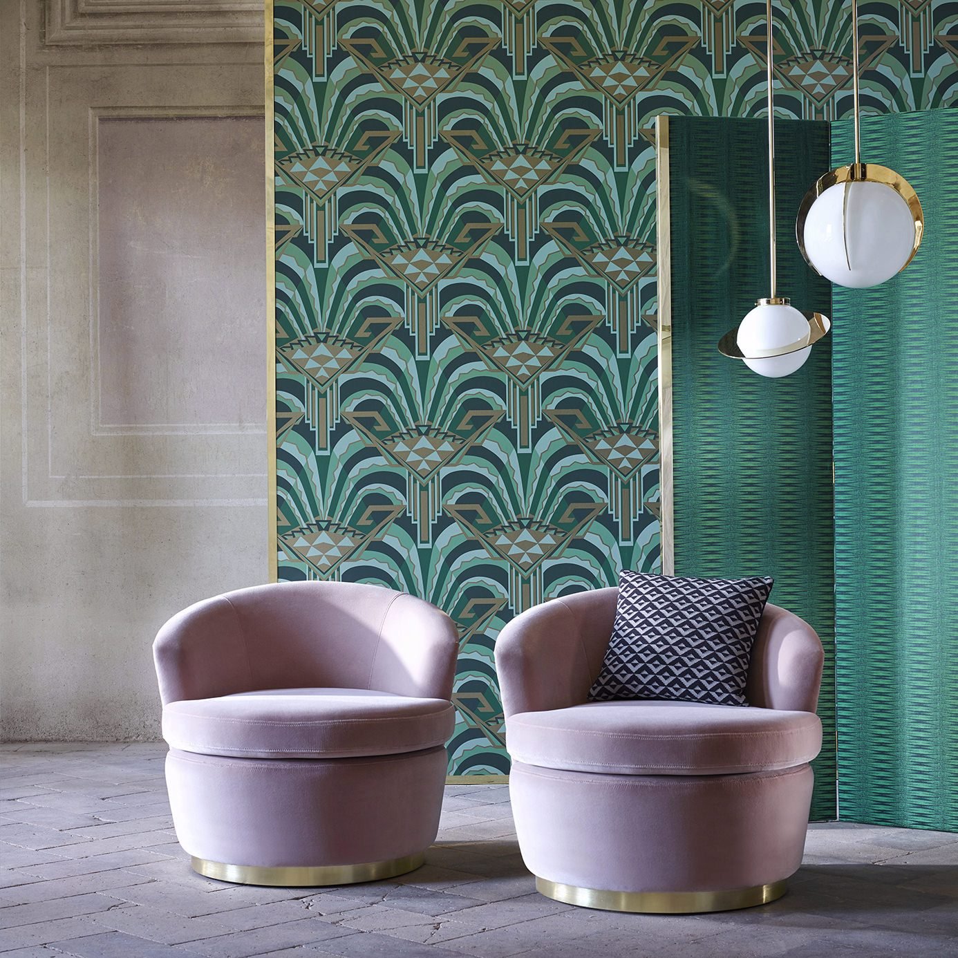 Conway Wallpaper - Pearl - Zoffany - ZTOT312746 - Morris Wallpaper