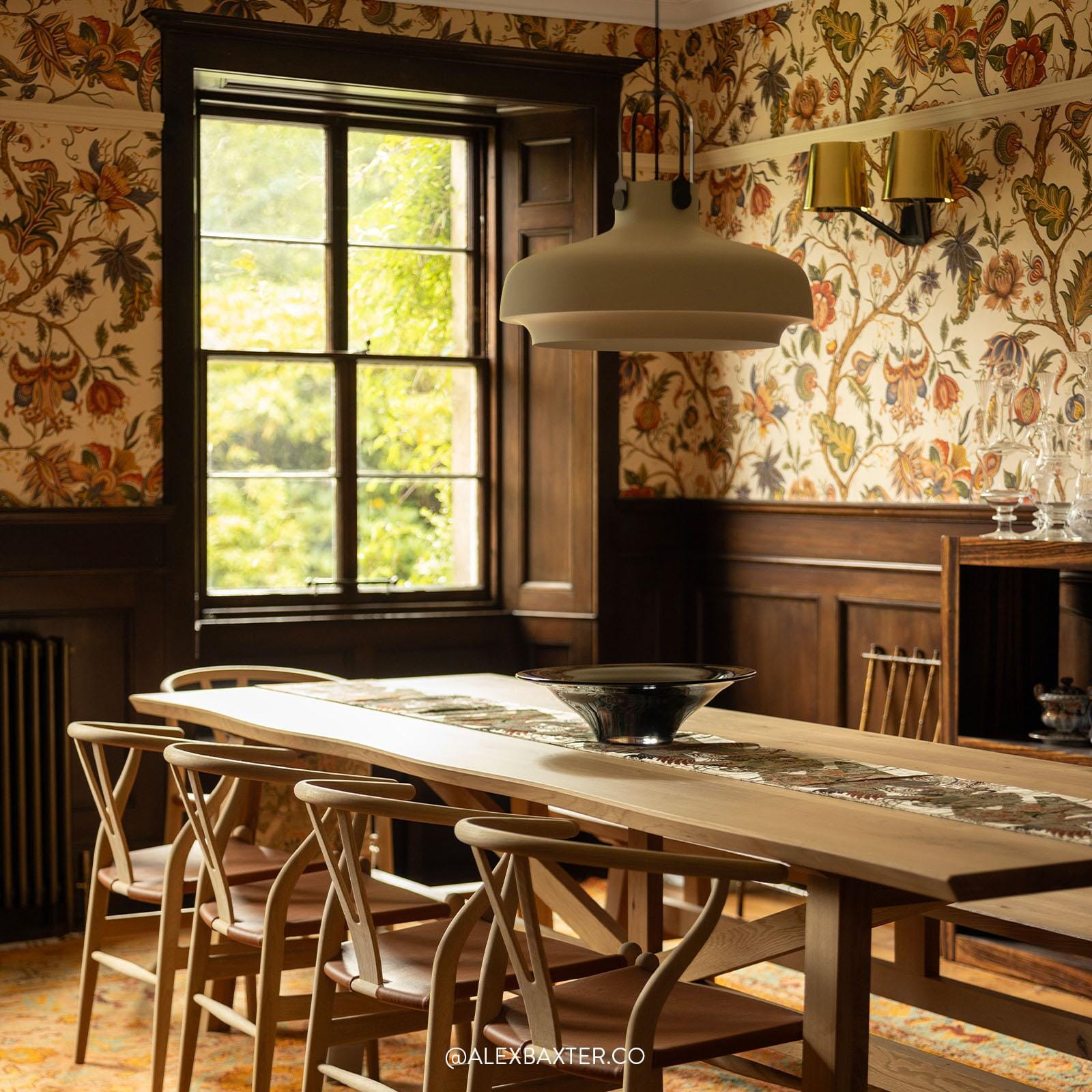 Damas Wallpaper - Off-White / Green - House of Hackney - 1-WA-DAM-DI-CRM-XXX