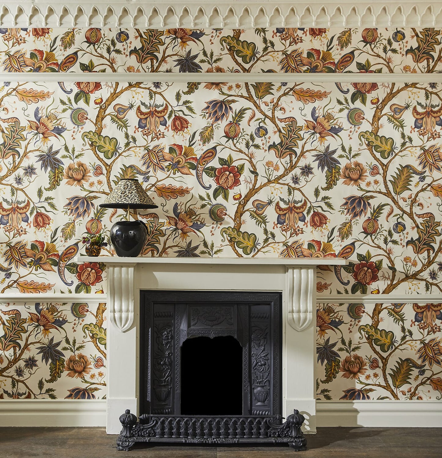 Damas Wallpaper - Off-White / Green - House of Hackney - 1-WA-DAM-DI-CRM-XXX