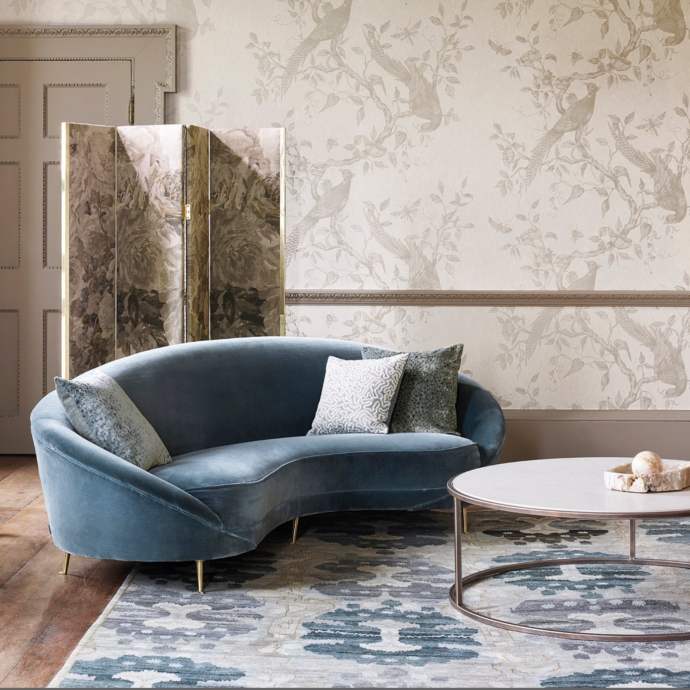 Darnley Wallpaper - Snow - Zoffany - ZDAR312848 - Morris Wallpaper