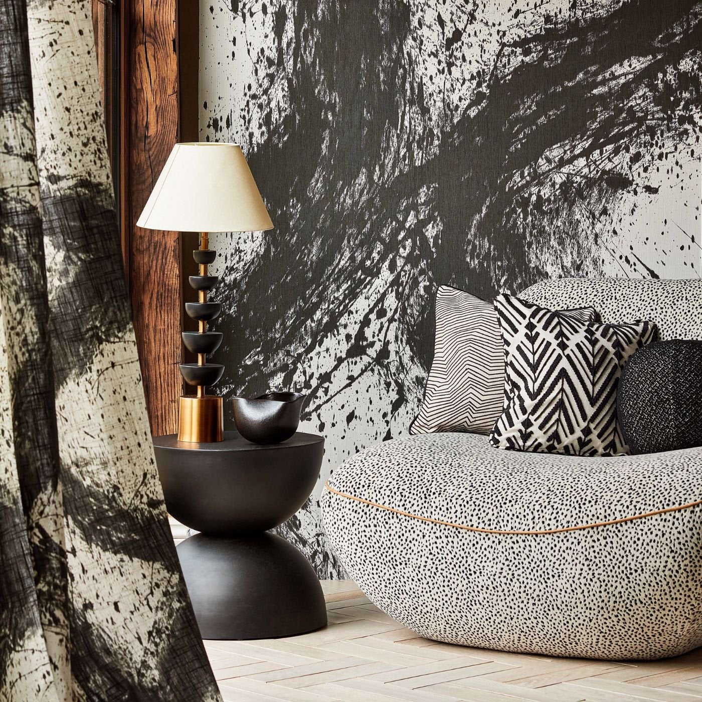 Enigmatic Wallpaper - Black Earth/First Light - Harlequin - HRWT113108