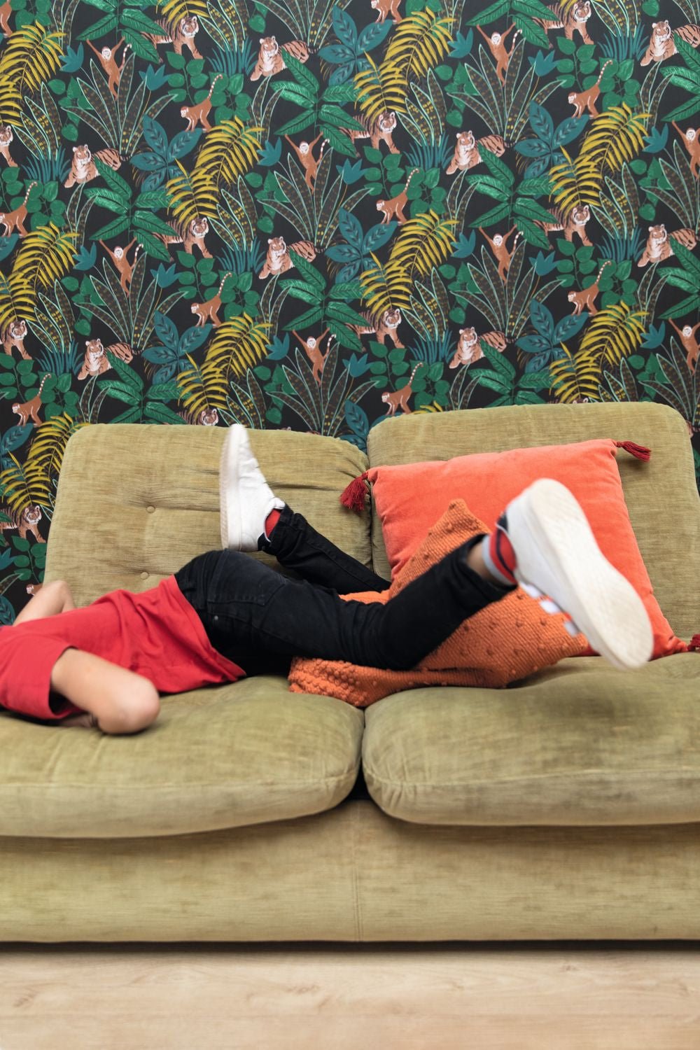 Escapade Aventure Wallpaper - Noir Jaune Vert - Caselio - 102319704