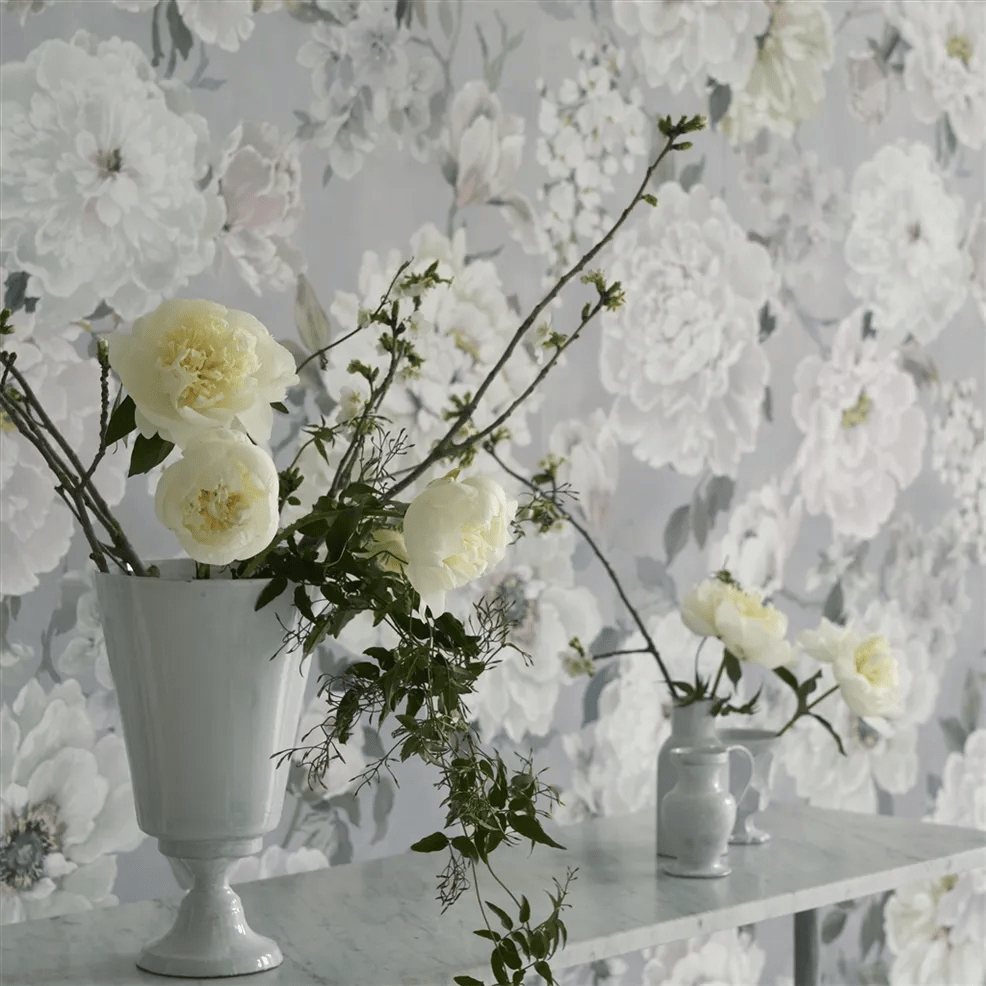 Fleur Blanche Wallpaper - Platinum - PDG1172/02 - Designers Guild