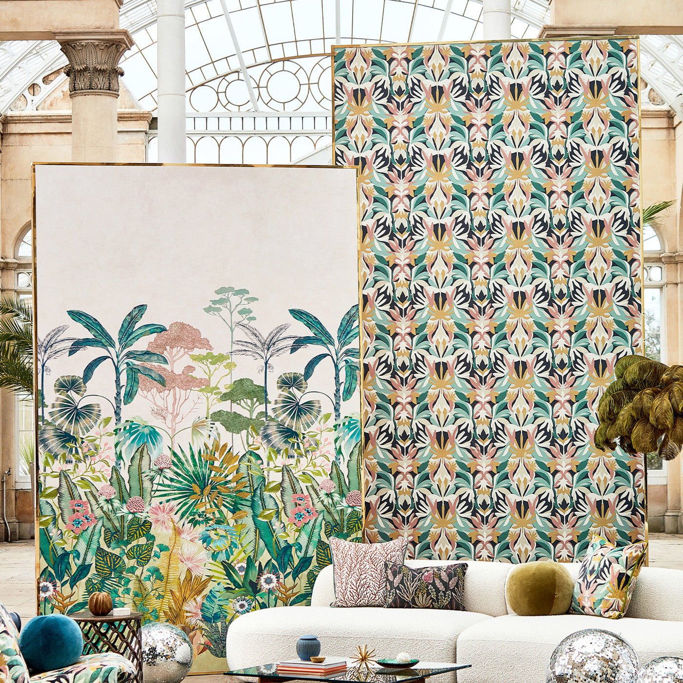 Floreana Wallpaper - Bleached Coral/Succulent/Fig Leaf - Harlequin - HTEW112777