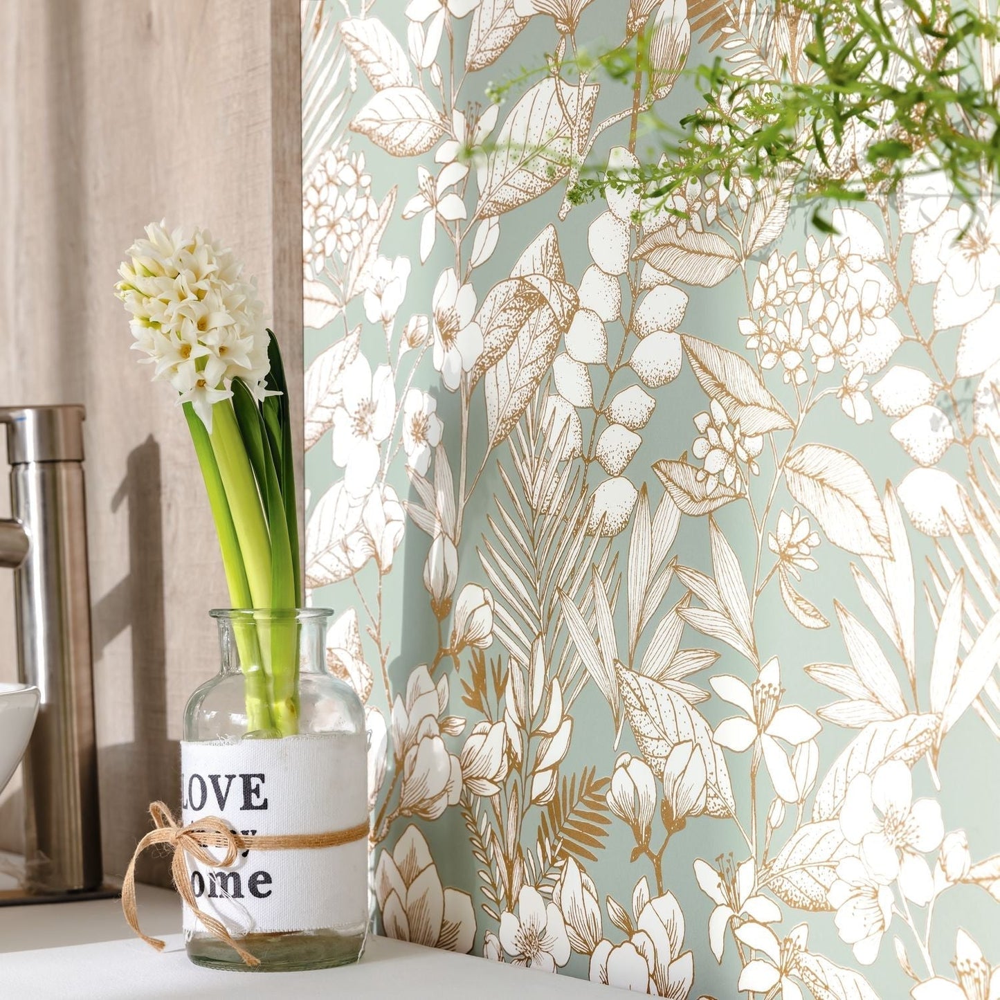 Flower Power May Wallpaper - Vert D'eau - Caselio - 101857024