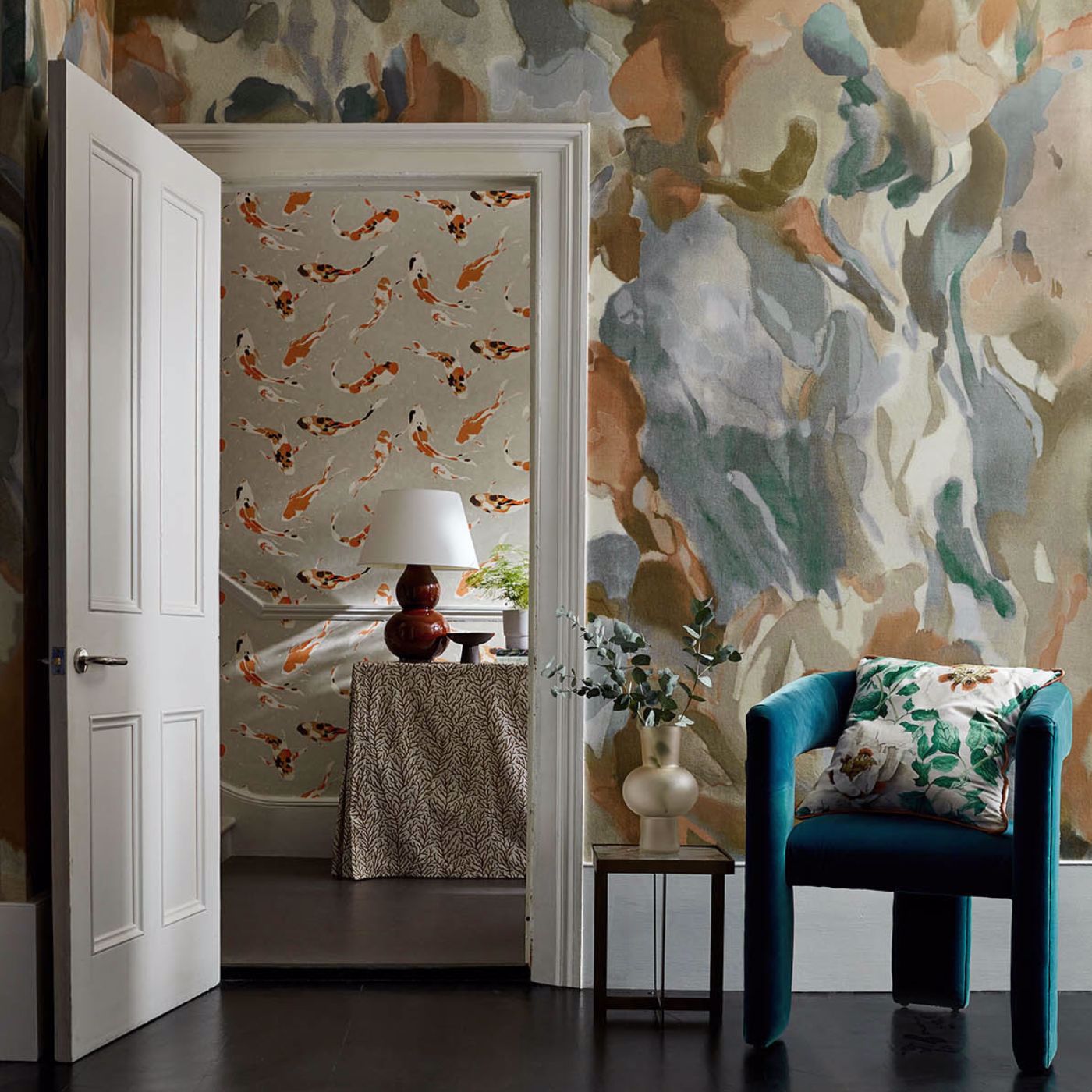 Foresta Wallpaper - Baked Terracotta/Cerulean - Harlequin - HC4W113001