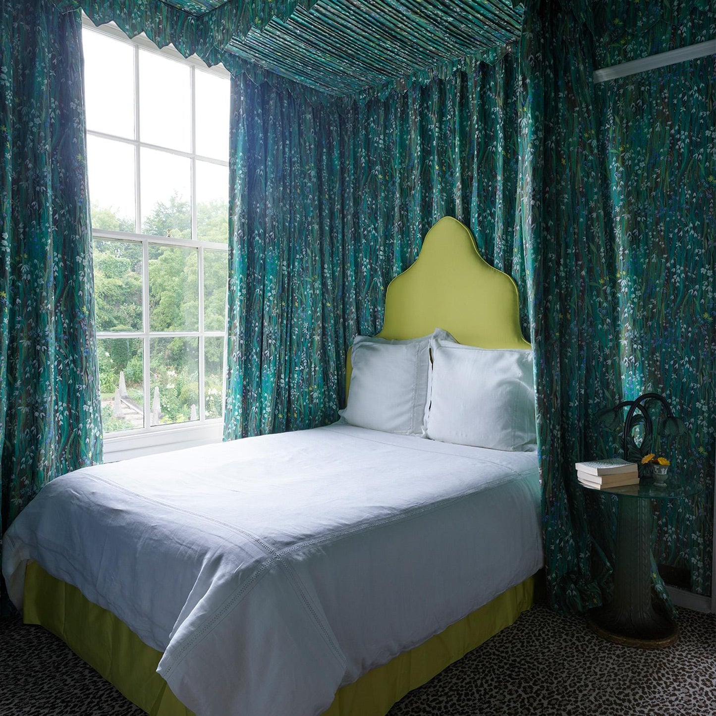 Galanthi Wallpaper - House of Hackney - 1 - WA - GAL - DI - VRD - XXX