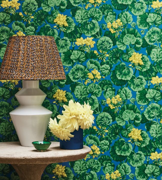 Geranium Wallpaper - White & Sage on Seafoam - 117/11035 - Cole & Son