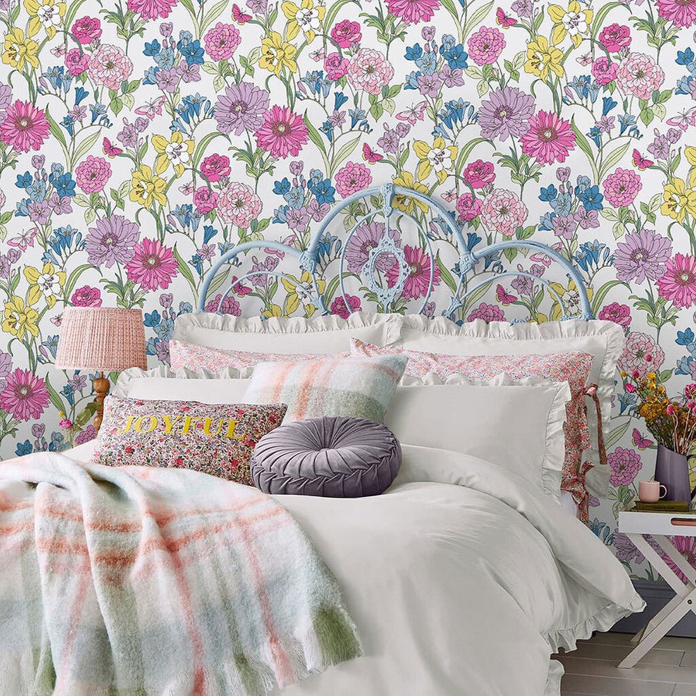 Gilly Wallpaper - Multi - Laura Ashley - 119846 - Premier Wallcovering