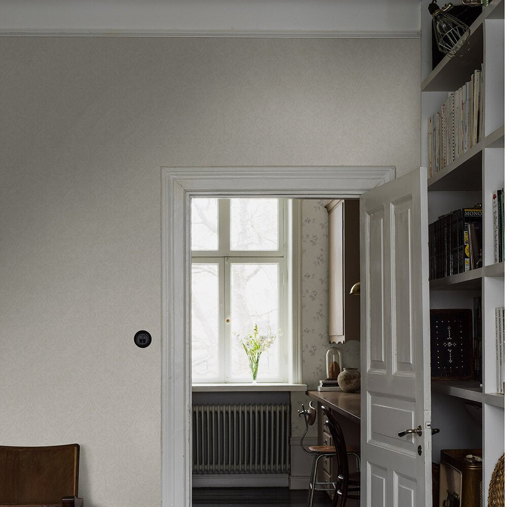 Hidden Medallion Wallpaper - Ivory - Boråstapeter - 4266 - Premier Wallcovering
