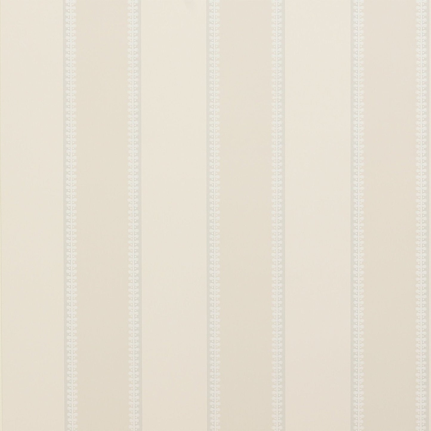 Hume Stripe Wallpaper - Silver - Colefax & Fowler - 07189 - 04 - Premier Wallcovering