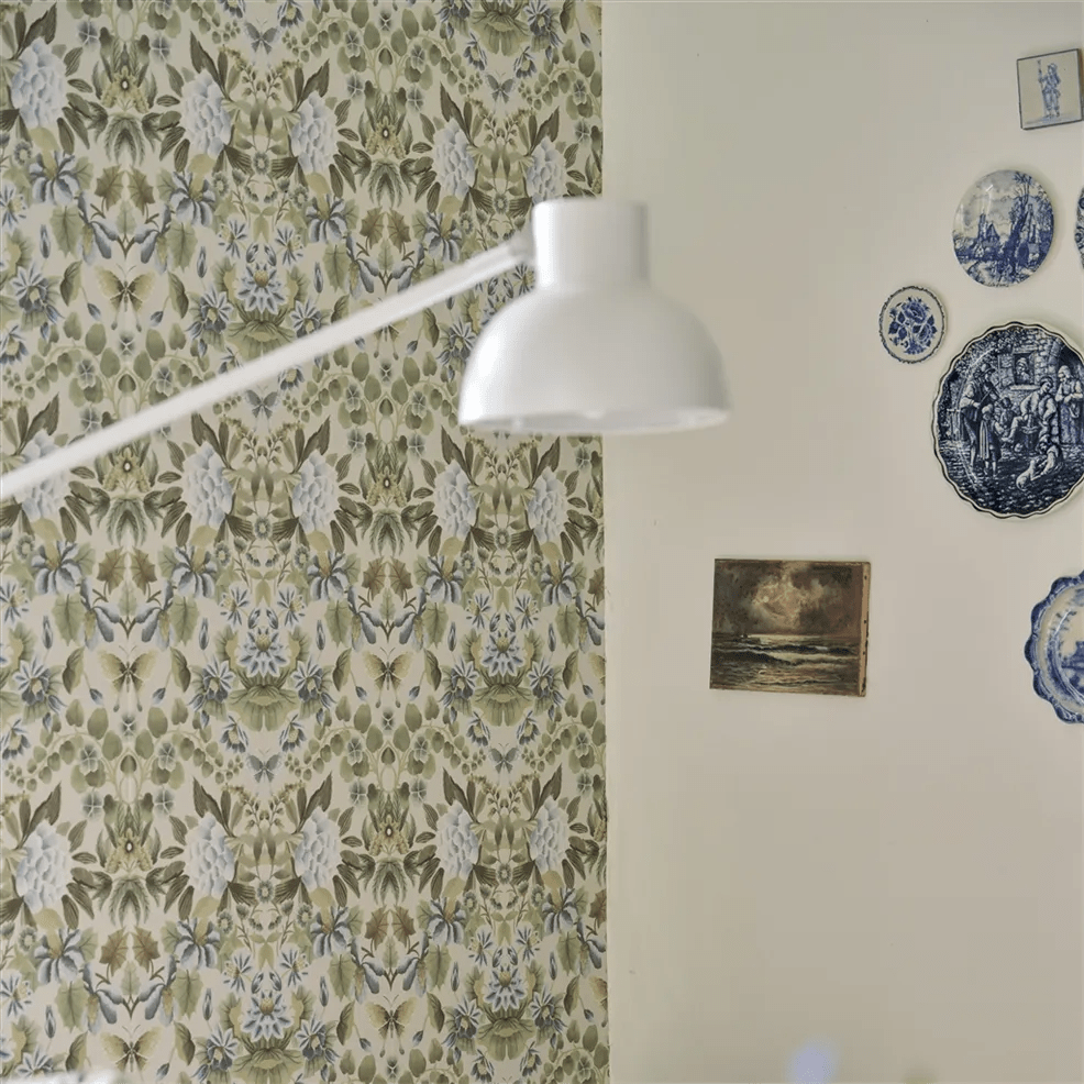 Ikebana Damask Wallpaper - Eau de Nil - PDG1156/02 - Designers Guild