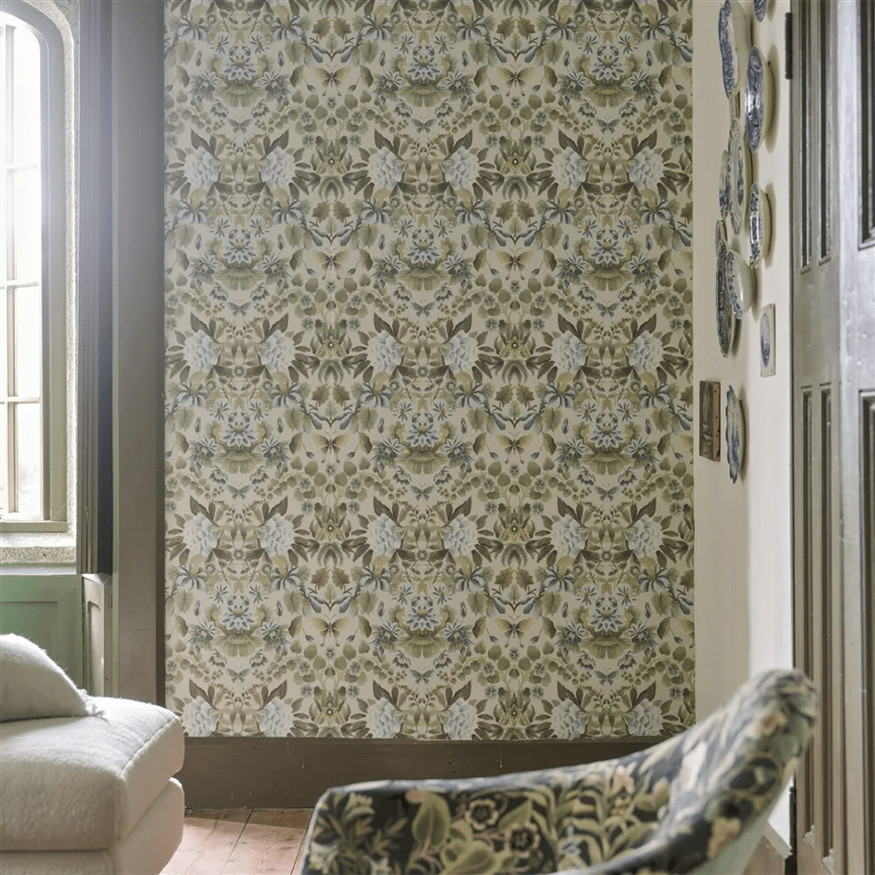 Ikebana Damask Wallpaper - Eau de Nil - PDG1156/02 - Designers Guild