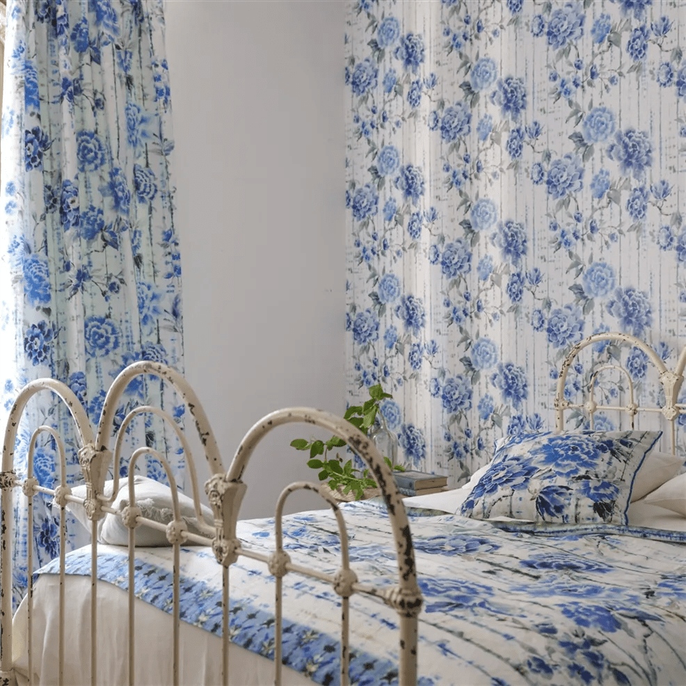 Kyoto Flower Wallpaper - Cobalt - PDG1158/05 - Designers Guild