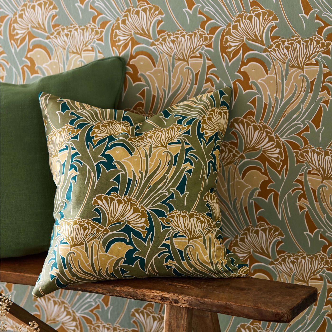 Laceflower Wallpaper - Tobacco/Pistachio - 217354 - Morris & Co