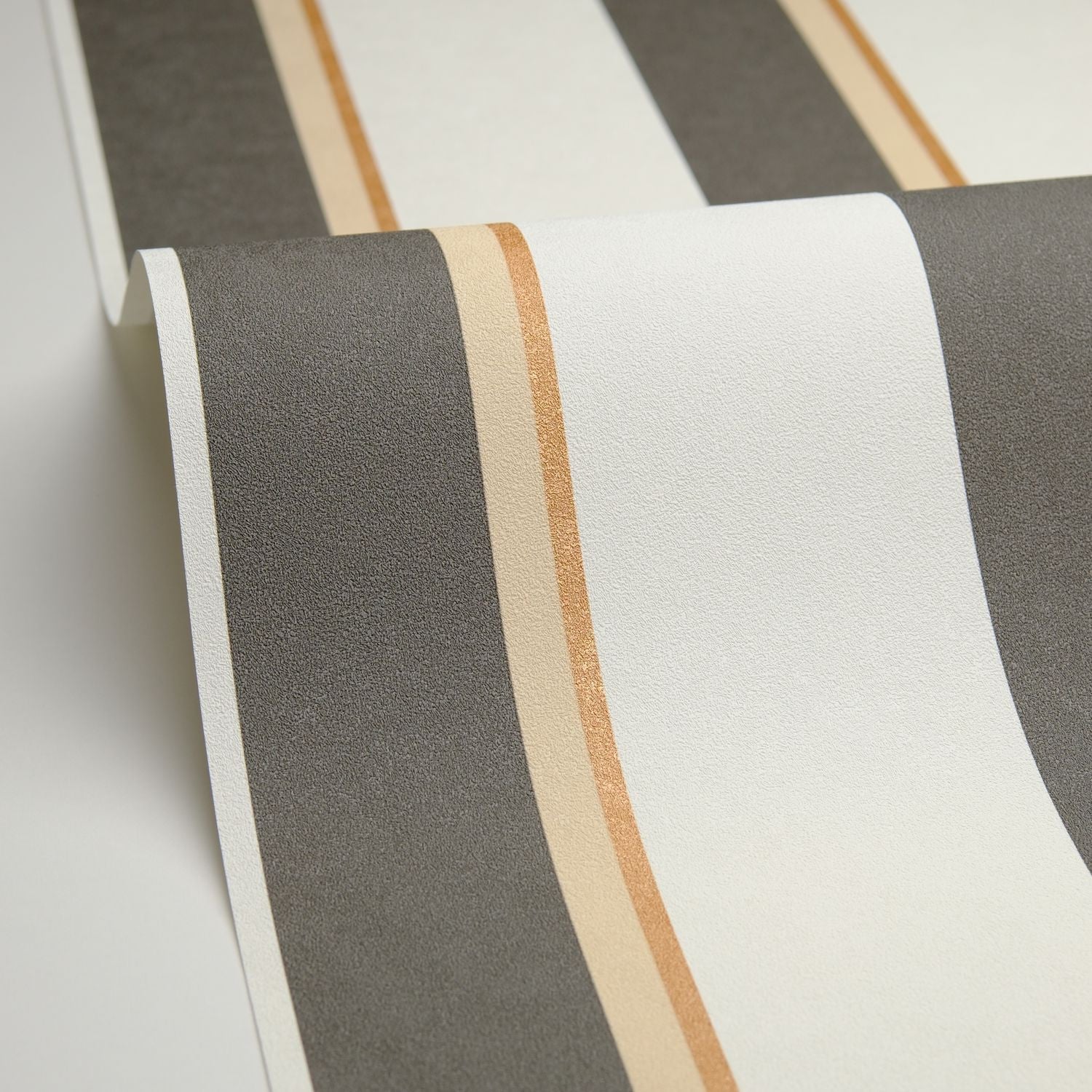 Linear Wallpaper - Noir Camel - Caselio - 105530941