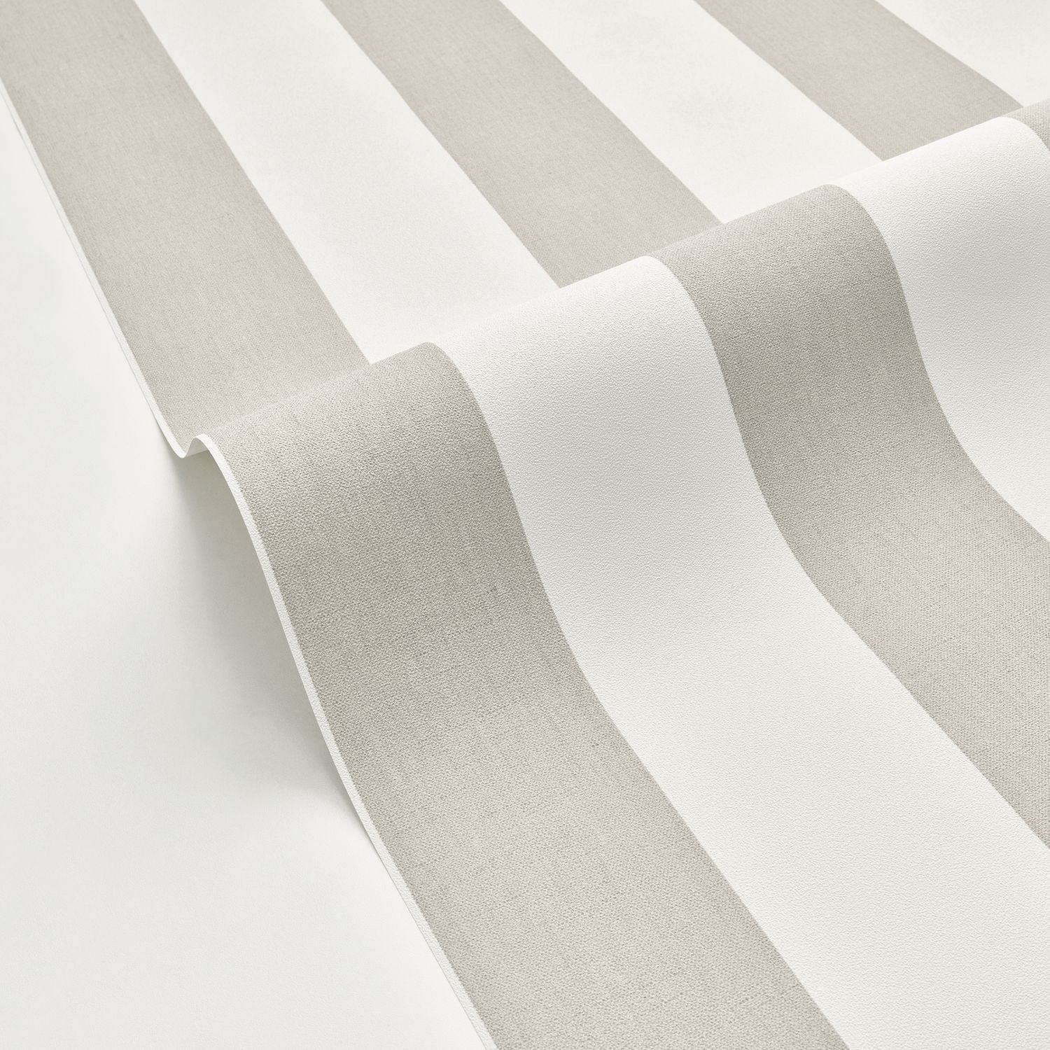 Linen Lines Wallpaper - Gris Tourterelle - Caselio - 104049169