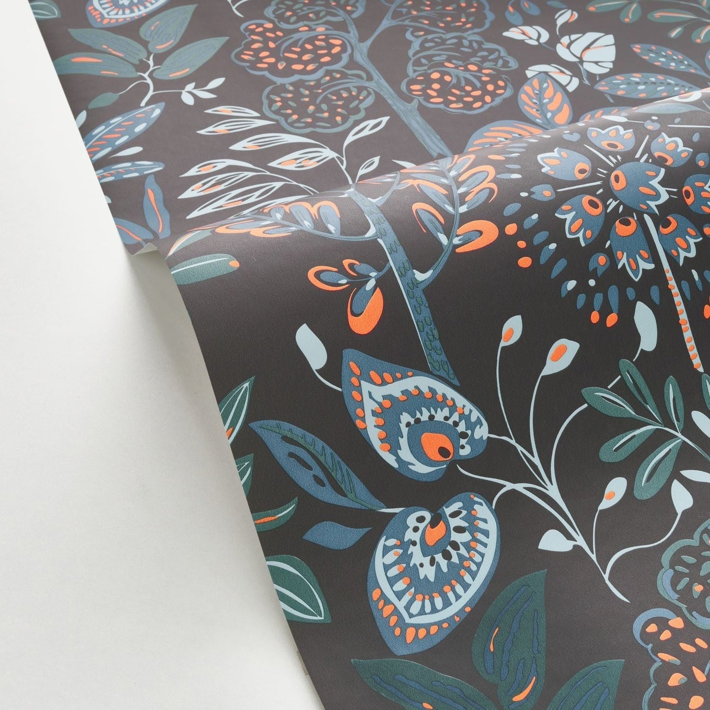 Louise Wallpaper - Noir Ocre - Caselio - 103112130