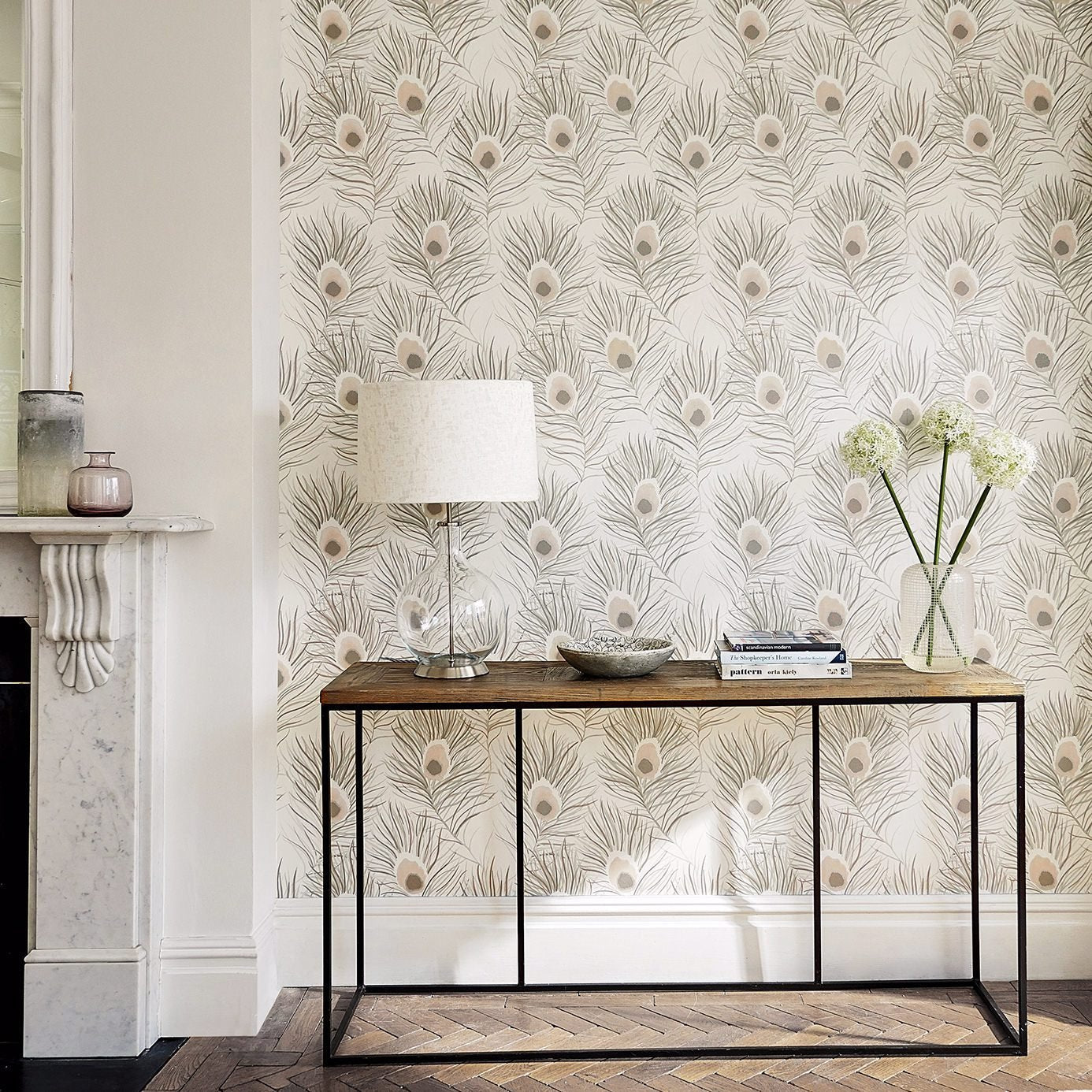 Orlena Wallpaper - Putty/Silver - Harlequin - HPUT111880