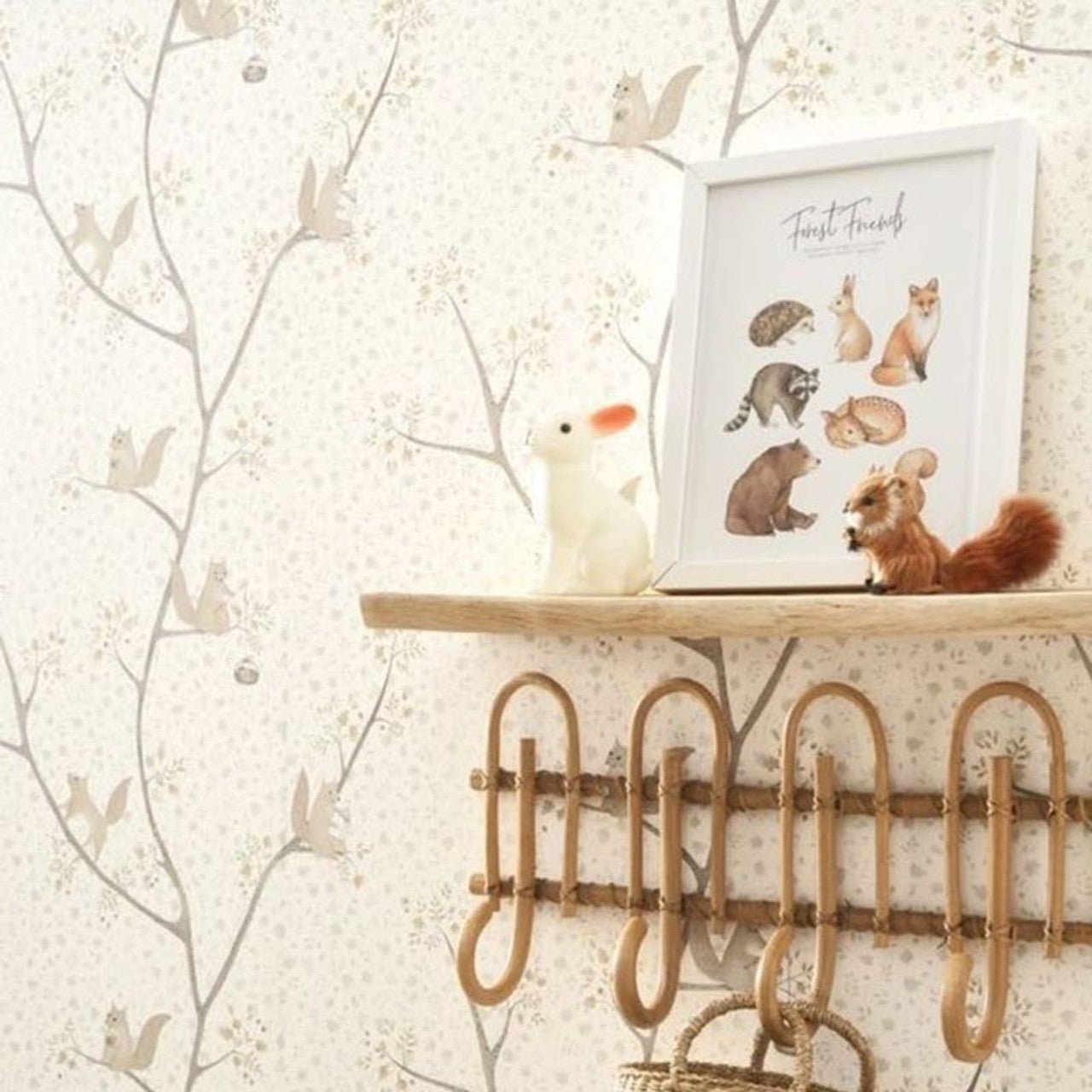 Oscar Rose & Nino Wallpaper - Beige - Casadeco - 85617110 - Premier Wallcovering