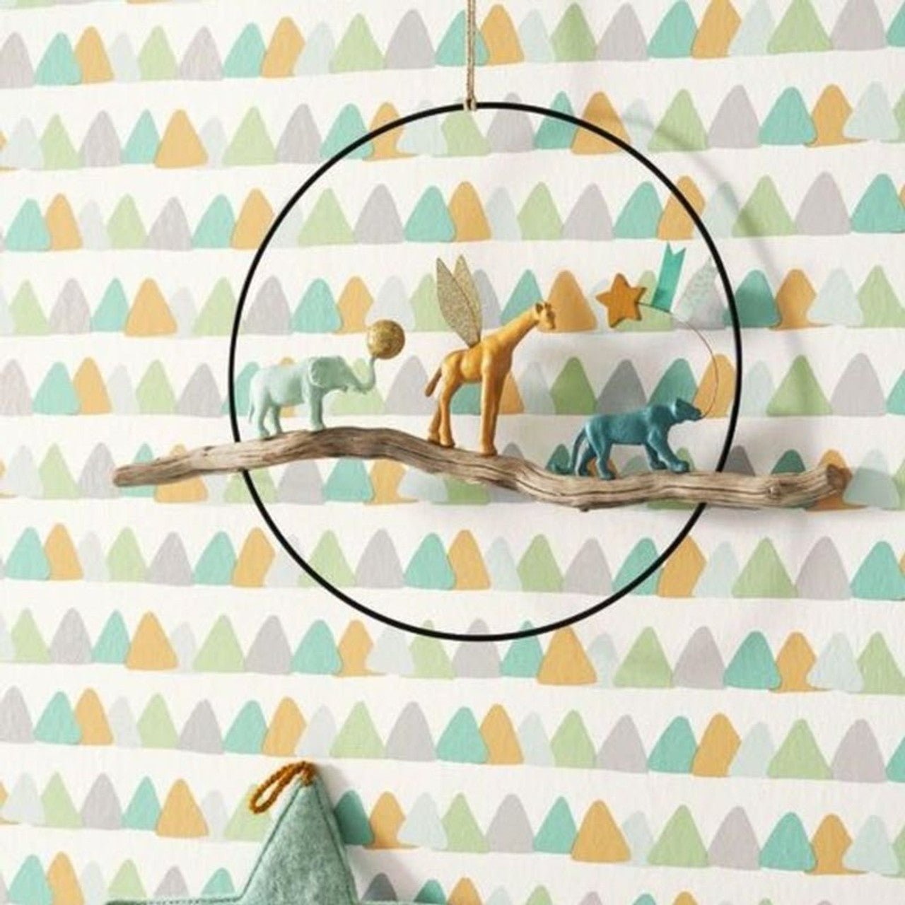 Paisible Rose & Nino Wallpaper - Beige - Casadeco - 85552290 - Premier Wallcovering