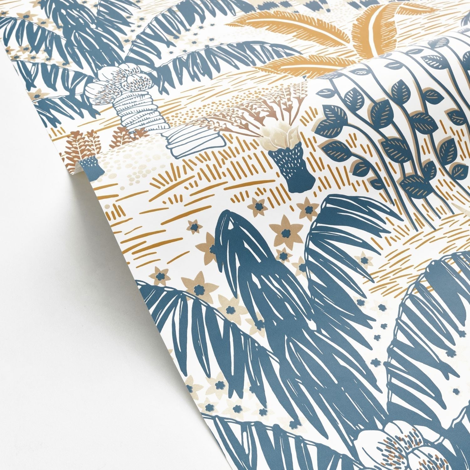 Palmeraie Wallpaper - Bleu Indigo - Caselio - 103696027