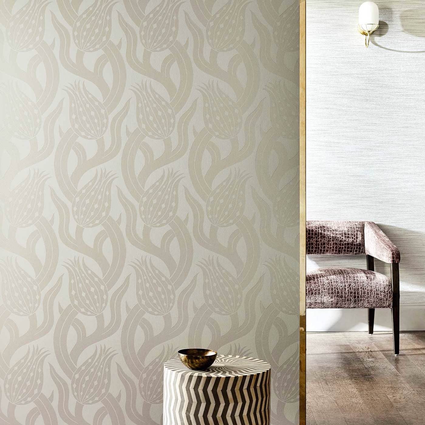 Persian Tulip Wallpaper - Silver - ZHIW312998 - Zoffany