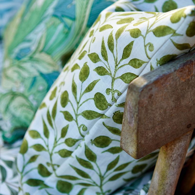 Rosehip Outdoor Fabric - Nettle - Morris & Co - 227107 - Premier Wallcovering