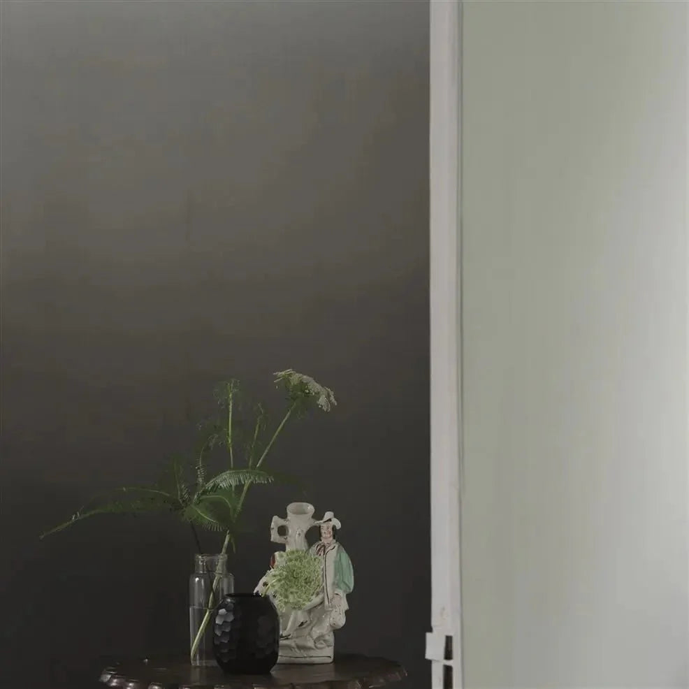 Saraille Wallpaper - Graphite - P600/11 - Designers Guild