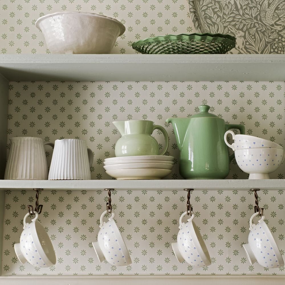 Skogsstjarna Wallpaper - Green - Boråstapeter - 5809 - Premier Wallcovering