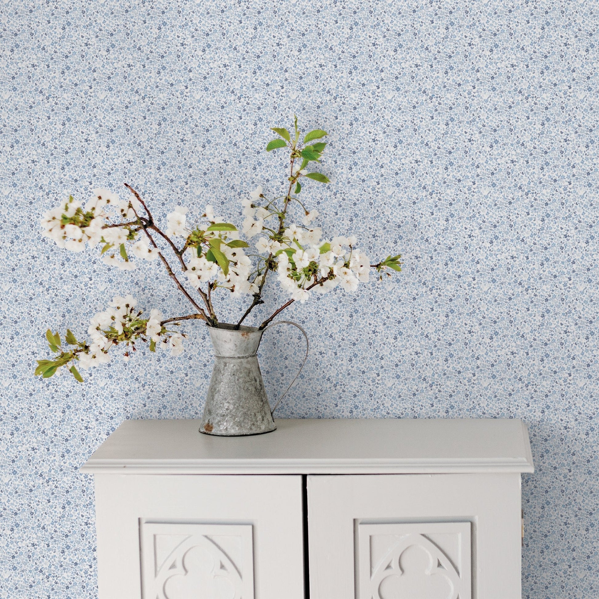 Small Prints Mini Mod Floral Wallpaper - Navy / Blues - Galerie - G56668 - Premier Wallcovering