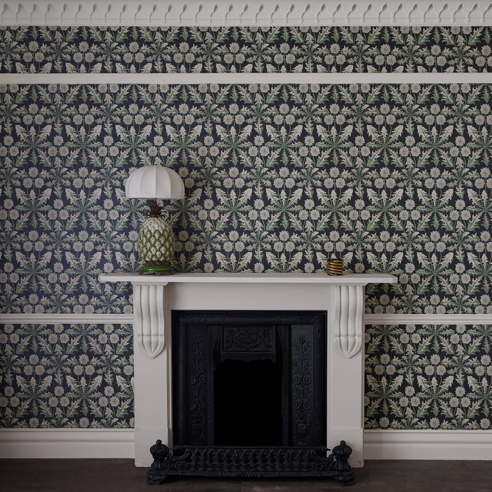 Taraxa Wallpaper - Noir - House of Hackney - 1-WA-TXA-DI-NOI-XXX