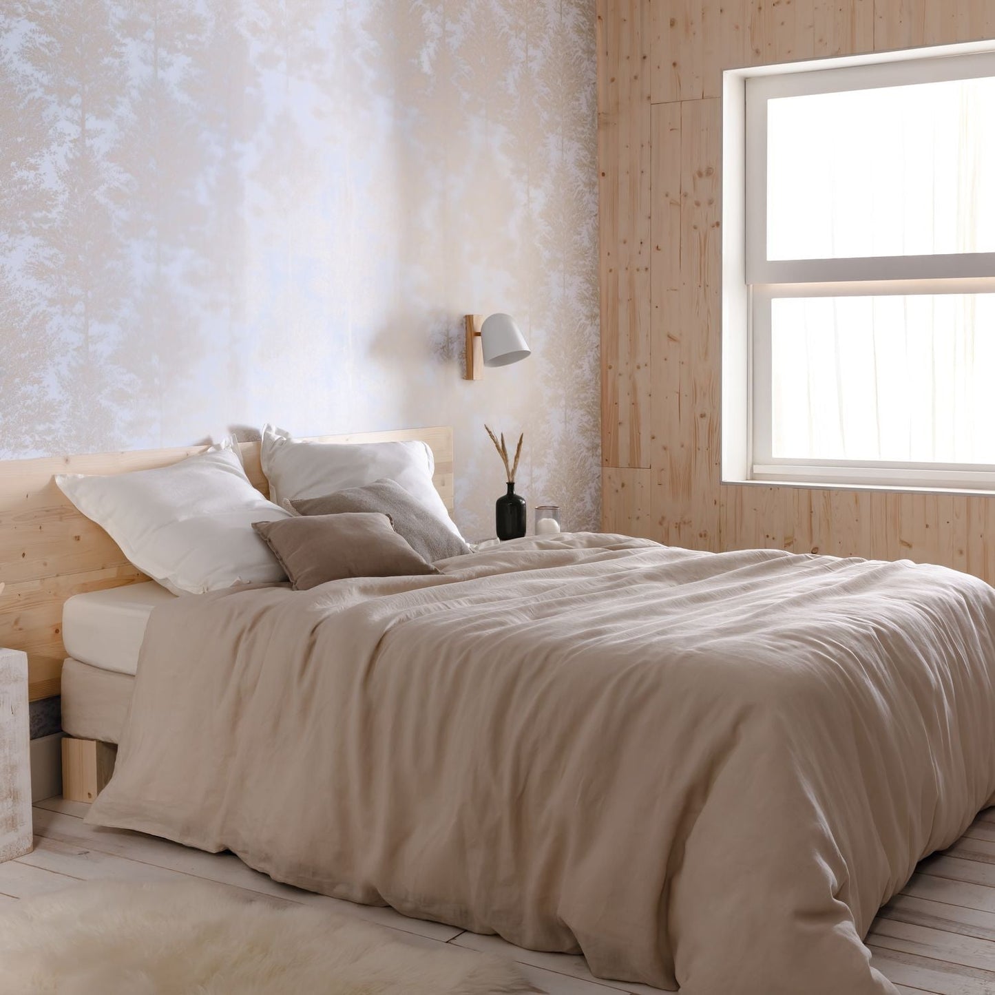The Place To Bed Cosy Nest Wallpaper - Blanc Irise - Caselio - 101800021
