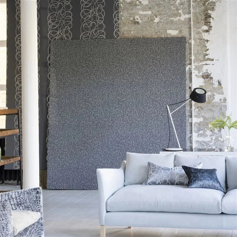 Torlonia Wallpaper - Noir - PDG693/04 - Designers Guild